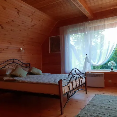 Nyaraló Roguli Cerkste